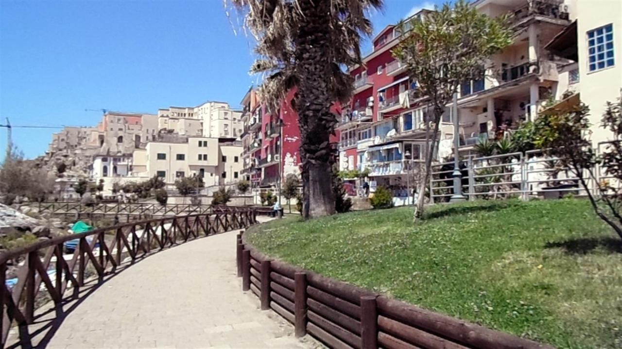 Ferienwohnung Valerio'S Flat Pozzuoli Exterior foto